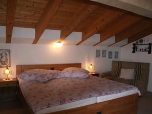 2 bedrooms, Internet