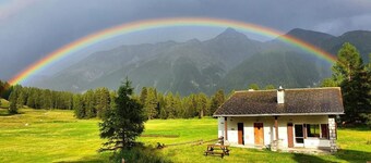 Gemütliches Chalet im Tal von Susauna by Interhome