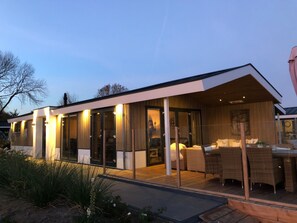 Exterior - Chalet mit Wasserblick by Interhome (Bovenkarspel)