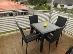 Outdoor dining - in Kappeln mit Großem Balkon by Interhome (Hasselberg)
