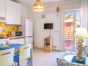 Interior - Blue Mary by Interhome (Castelmola)