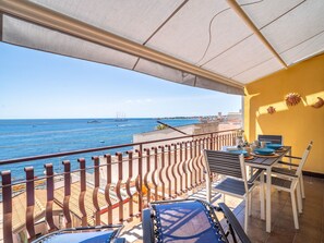 Outdoor dining - 'Margaret's house by Interhome (Castelmola)