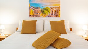 Unclassified image, 2 of 23, button - 'Margaret's house by Interhome (Castelmola)