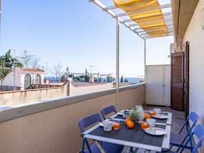 Outdoor dining - Haus der Weisheit by Interhome (Castelmola)