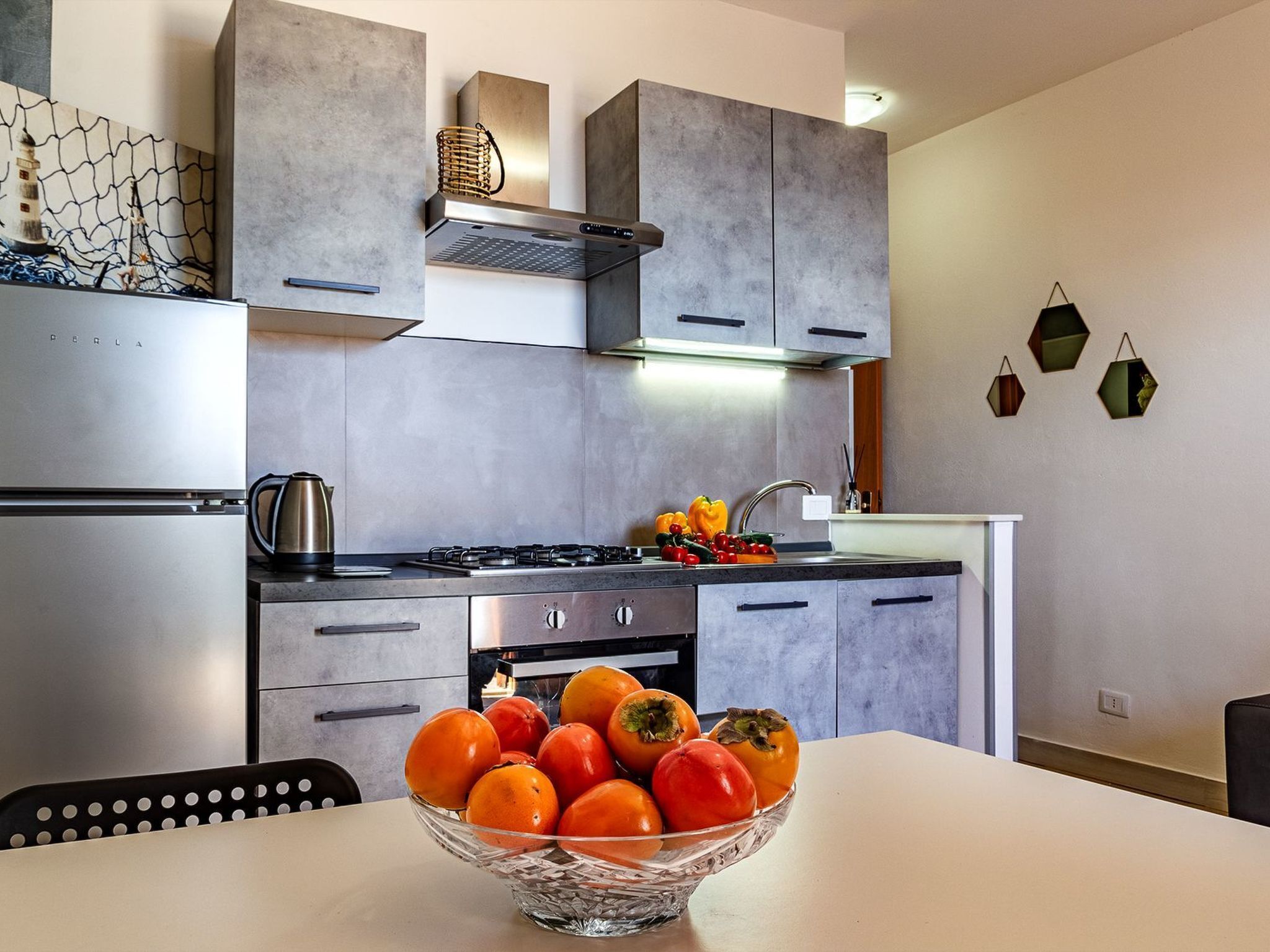 Frigorifero, forno, pentole/stoviglie/utensili