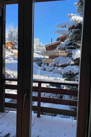 Interior - Cosy Unterkunft in Crans-Montana in der Nähe von Espace Kids by Interhome (Crans-Montana)