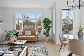 Televisie en een open haard