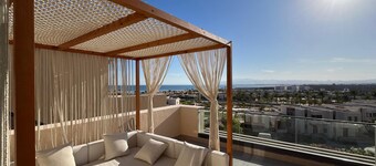 1BR Penthouse Mesca Soma Apt Free Beach, Pool Panoramic Terrace - Seascape Stays
