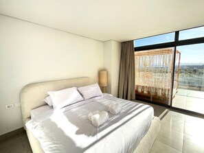 1 bedroom, iron/ironing board, WiFi, bed sheets - 1BR Penthouse Mesca Soma Apt Free Beach, Pool Panoramic Terrace - Seascape Stays (Soma Bay)