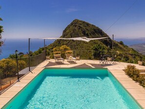 Pool - in Castelmola mit Privatem Pool by Interhome (Castelmola)