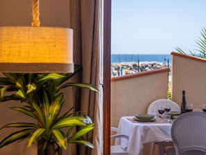 Outdoor dining - Meeresrauschen Naxos by Interhome (Castelmola)