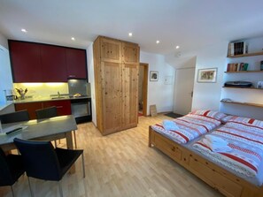 1 Schlafzimmer, Internetzugang
