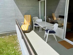 Outdoor dining - Im Park 2 by Interhome (Valbella)