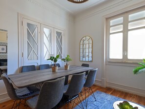 Dining - Guinea 19 by Interhome (Lisbon)