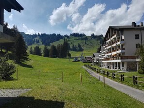 Property grounds - 2-Zimmerwohnung Mörlialp im Wander- und Skigebiet by Interhome (Giswil)