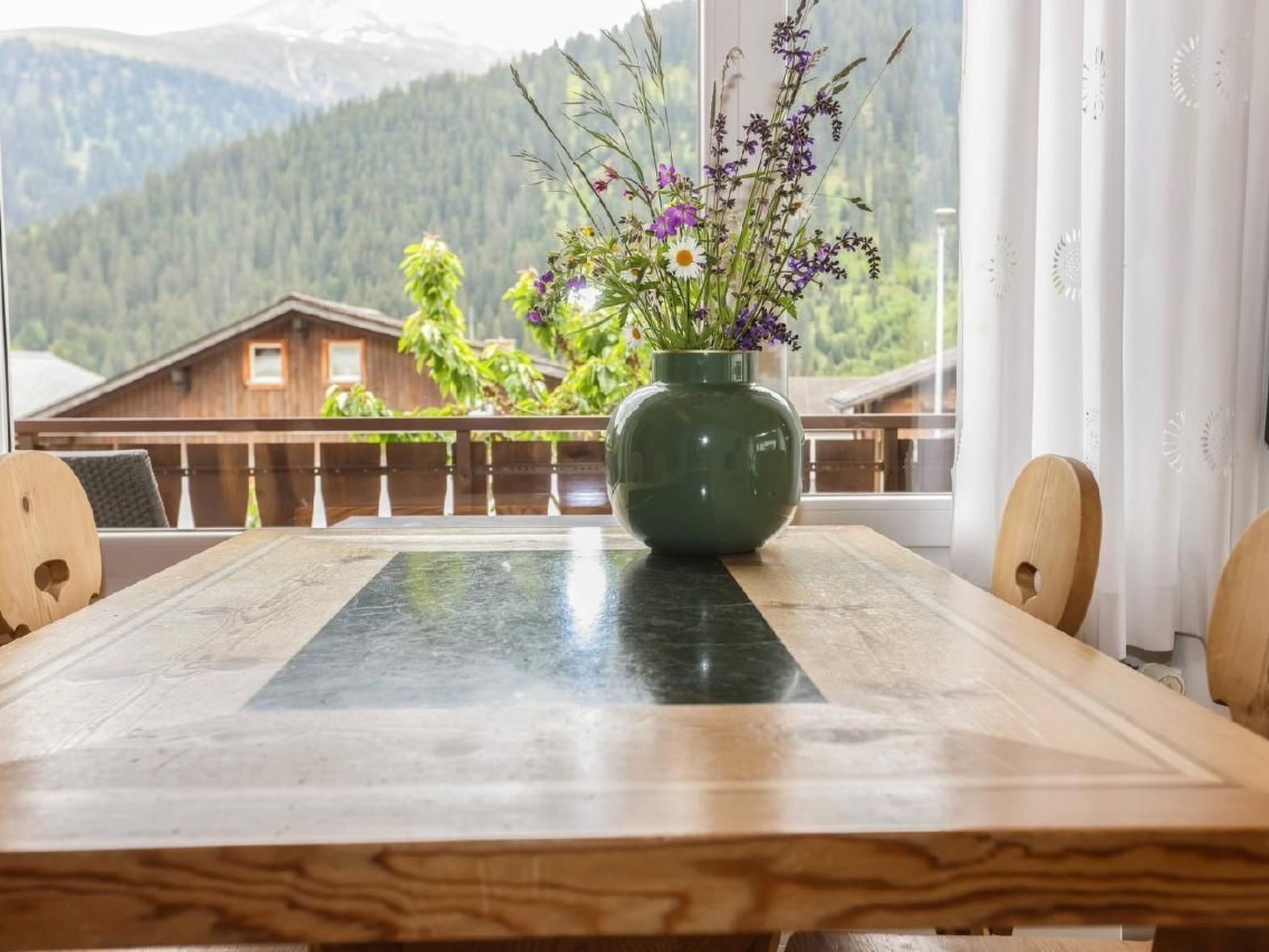 تناول الطعام