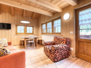 Unclassified image, 2 of 33, button - Chalet Borgo Walser Testa 7 by Interhome (Macugnaga)