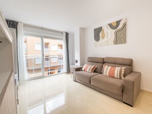 Living area - Mestral 4 by Interhome (Peñiscola)
