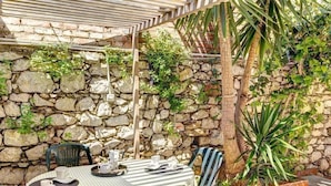 Outdoor dining - Eidos Taormina' Wohnung mit Terrasse by Interhome (Taormina)