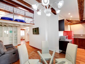 Interior - The Countess apartment by Interhome (Venice)