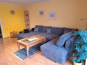 TV - Vacation home Sina by Interhome (Bannesdorf)