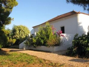 Exterior - "Quinta Sta Teresinha" by Interhome (Carvoeiro)