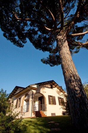 Exterior - Campo del Rosario by Interhome (Montescudaio)