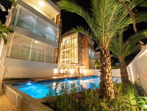 Pool - One Bay Residence Einheit 3 Luxuswohnung by Interhome (Cap Malheureux)