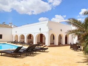 Pool - Schönes Haus in Villena mit fabelhaftem Pool by Interhome (Villena)