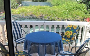Outdoor dining - jezera ausblick by Interhome (Murter/Jezera)