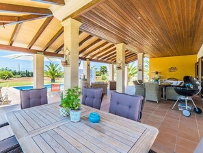 Outdoor dining - Finca Alegria by Interhome (Cala Pi)