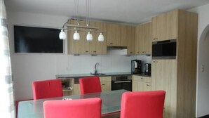 Dining - Alvetern Marmotta by Interhome (Scuol)