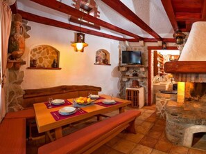 Dining - Ranch Visoka in Selca mit Panoramablick aufs Meer by Interhome (Brač/Selca)