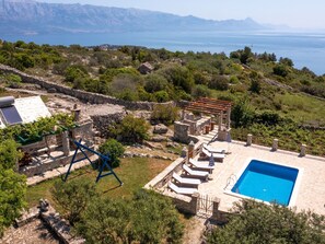 Pool - Ranch Visoka in Selca mit Panoramablick aufs Meer by Interhome (Brač/Selca)