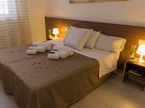 Room - Wohnung für 4 Personen mit Meerblick by Interhome (Cava d'Aliga)