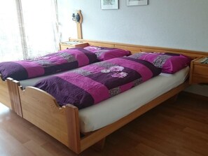 Internet - Ferienpark Tulai Kamm, 1 - 4 Personen by Interhome (Scuol)