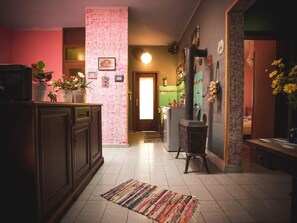 Interior - Charmante Ferienwohnung Fana by Interhome (Donje Selo)