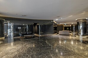 Lobby - Spectacular Views Southbank Gym, Pool, Balcony (Southbank)