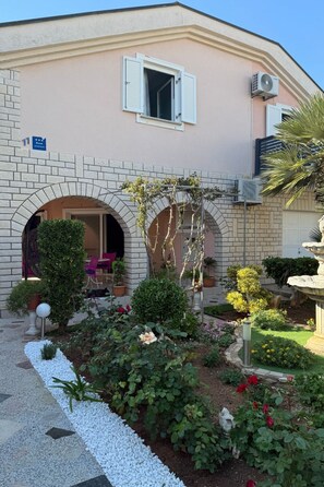 Exterior - Barbara by Interhome (Vir)