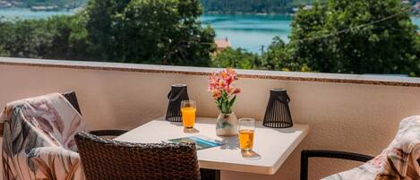 Restauration en plein air