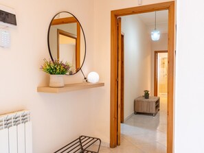 Interior - Zafferana's Pool Rückzugsort by Interhome (Zafferana Etnea)
