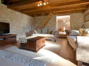 Fireplace, DVD player - in Bratulići mit Privatem Pool by Interhome (Barban)