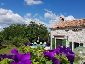 Exterior - in Bratulići mit Privatem Pool by Interhome (Barban)