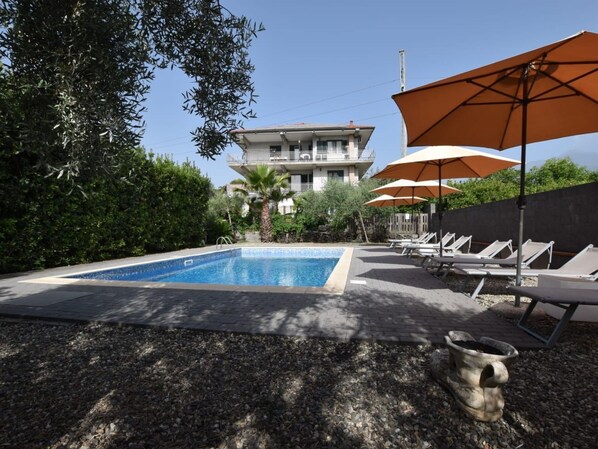Pool Outdoor - Le Palme in linera by Interhome (Milo)