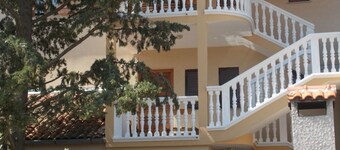 Appartement Maksan im 2. Stock mit einer Terrasse by Interhome