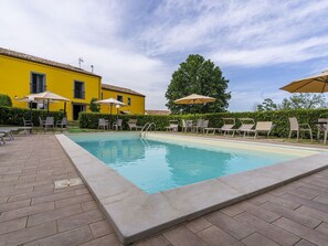 Pool - Nespolo' Wohnung mit Gemeinschaftspool by Interhome (Cessapalombo)