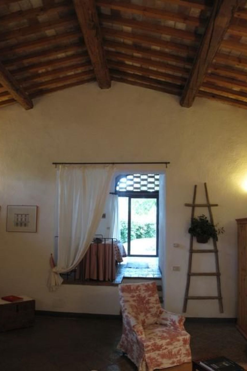 Interni
