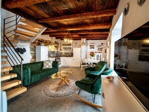 Living area - Wohnung "Filumena" mit Blick auf das Wasser by Interhome (Rab/Lopar)