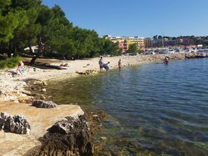 Beach - in Banjole mit Großem Garten by Interhome (Pula/Banjole)