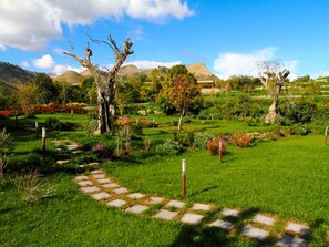 Property grounds - Villa 'La Vecchia Dimora' by Interhome (Centuripe)
